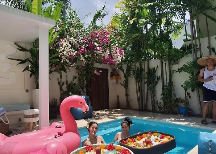 Villa Marie Canggu- Tropical Luxury Escape