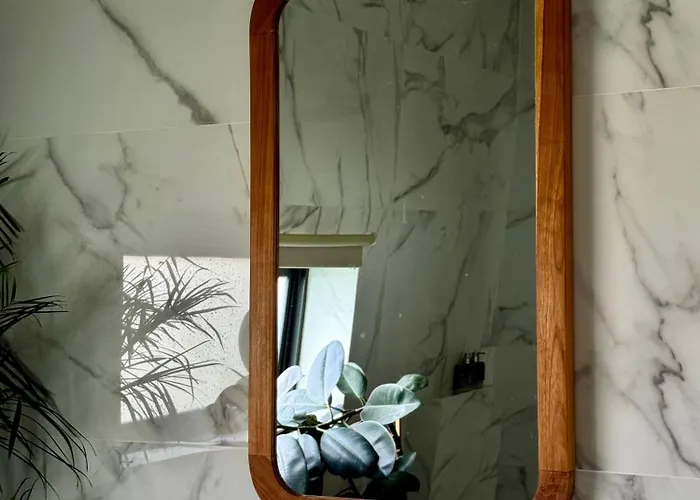 Marie Canggu- Tropical Luxury Escape Villa