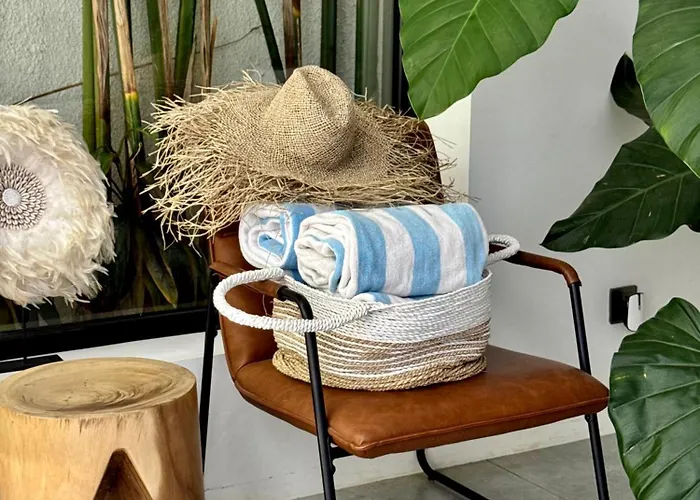 Villa Marie Canggu- Tropical Luxury Escape Canggu