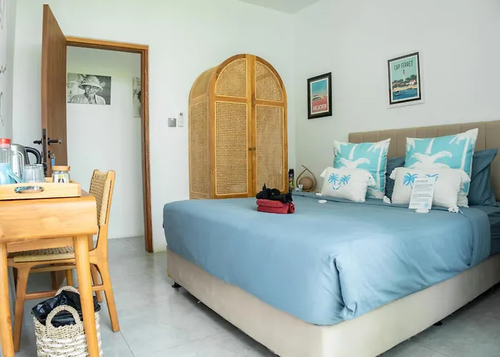 Marie Canggu- Tropical Luxury Escape *